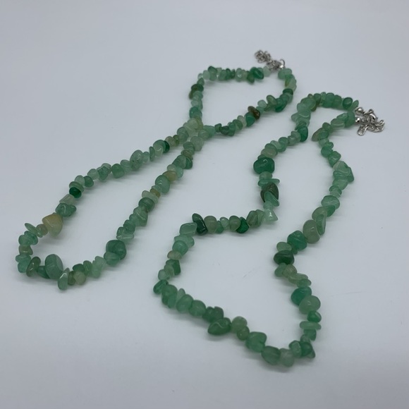 #2 Green Aventurine Natural Rough Stone Necklace - Picture 5 of 8